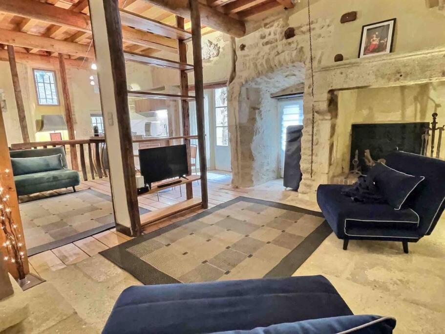 Chez Lydia - Loft Cosy, Depart Canoe A Pied, Proche Pont-Du-Gard Et Uzes Remoulins Exterior foto